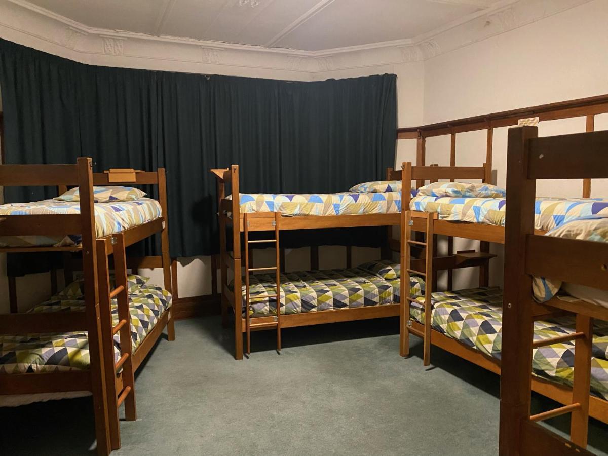 Manor House Backpackers Hostel ดะนีดิน ภายนอก รูปภาพ